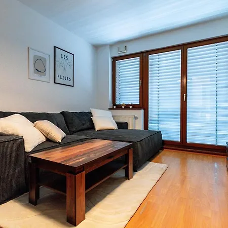 Adm Comfort - Free Parking Garage Appartamento Bratislava